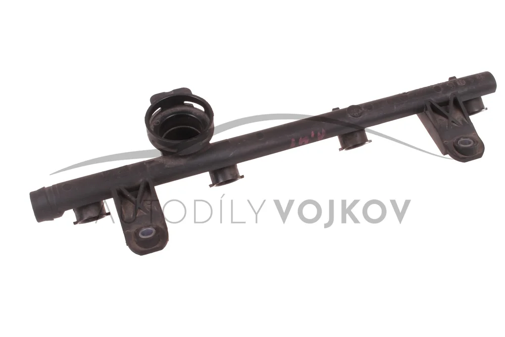 Vstřikovací lišta v:39598