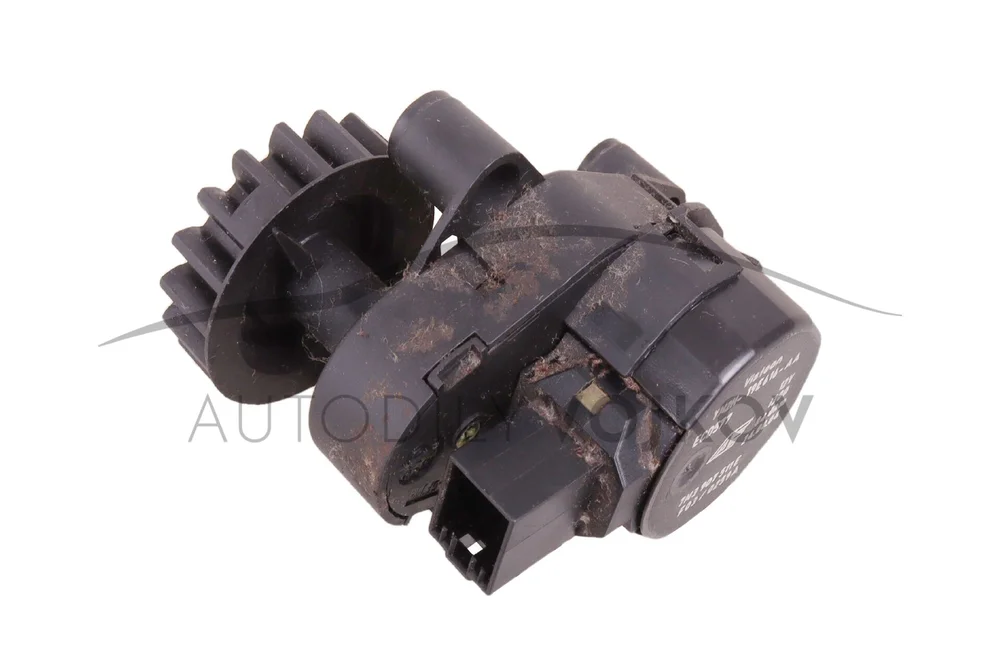 Motorek topení 7M3907511E v:85613 Motorek topení 7M3907511E v:85613