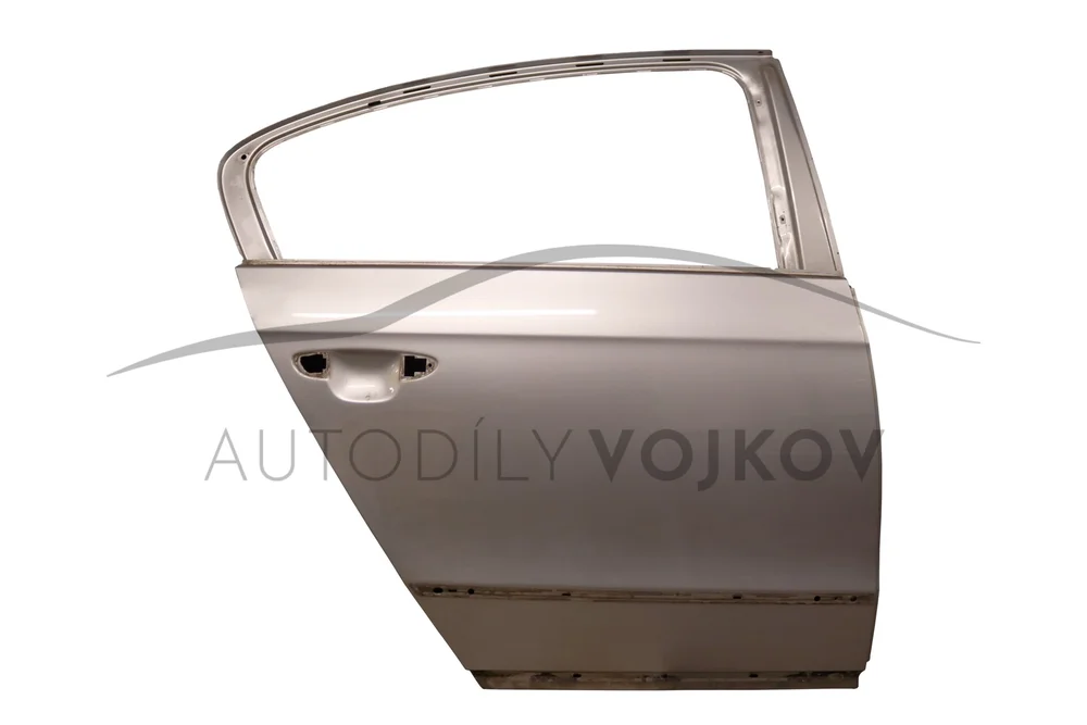 Dveře zadní pravé sedan 3C5833056H v:83833